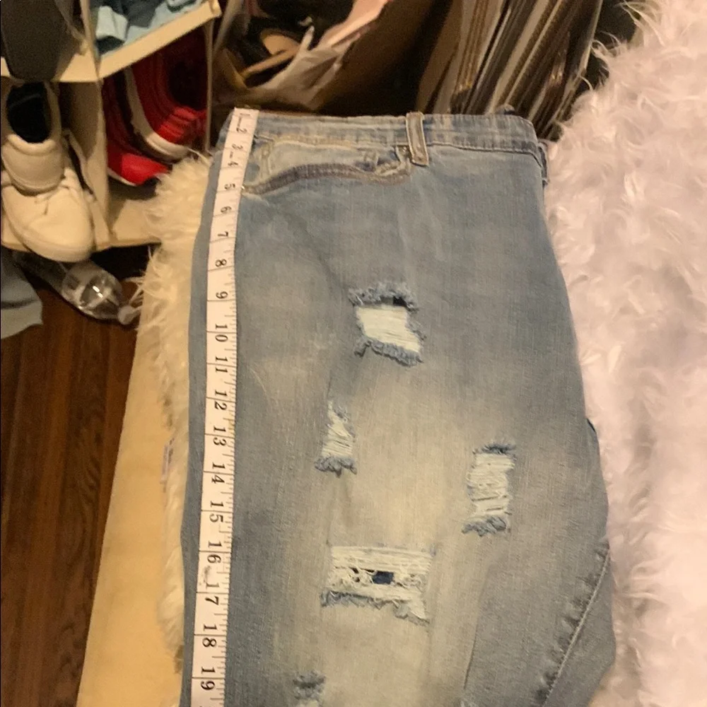 Trendy Distressed Light‎ Blue Boyfriend Jeans